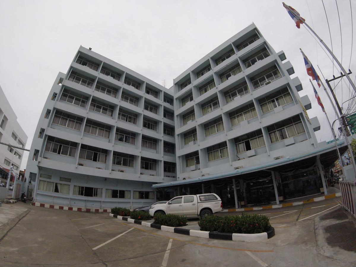 Tapee Hotel Surat Thani Exterior foto