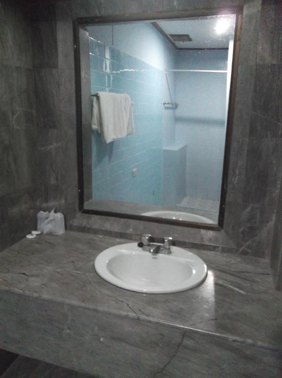 Tapee Hotel Surat Thani Zimmer foto